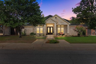 GORGEOUS Home on the T-Off of #7 North Hole - Green Tree Golf on Green Tree Country Club in Texas - for sale on GolfHomes.com, golf home, golf lot