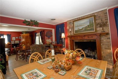 Beautiful townhome in the desirable Knollwood Village! This on Knollwood Fairways and Driving  in North Carolina - for sale on GolfHomes.com, golf home, golf lot