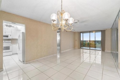Welcome to this beautifully maintained 2Beds, 2Baths penthouse on  in Florida - for sale on GolfHomes.com, golf home, golf lot