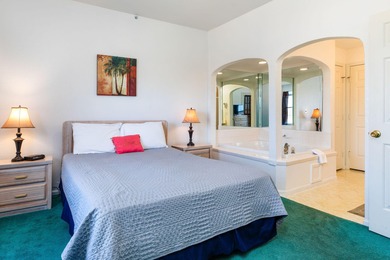 Welcome to this rare 3 bedroom 3 full bath penthouse condominium on Holiday Hills Resort and Golf in Missouri - for sale on GolfHomes.com, golf home, golf lot