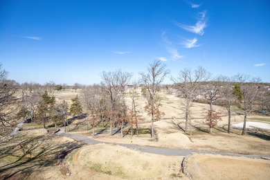 Welcome to this rare 3 bedroom 3 full bath penthouse condominium on Holiday Hills Resort and Golf in Missouri - for sale on GolfHomes.com, golf home, golf lot