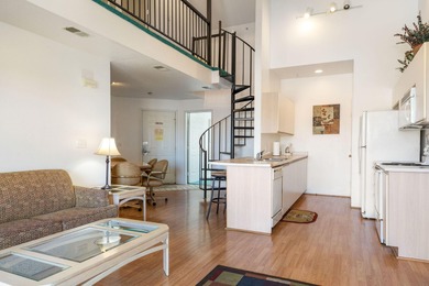 Welcome to this rare 3 bedroom 3 full bath penthouse condominium on Holiday Hills Resort and Golf in Missouri - for sale on GolfHomes.com, golf home, golf lot