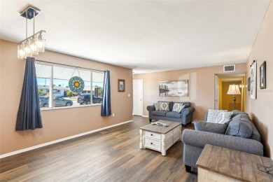 This well-kept 3 bedroom, 2 bath home in Sun City Center has on North Lakes Golf Course in Florida - for sale on GolfHomes.com, golf home, golf lot
