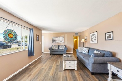 This well-kept 3 bedroom, 2 bath home in Sun City Center has on North Lakes Golf Course in Florida - for sale on GolfHomes.com, golf home, golf lot