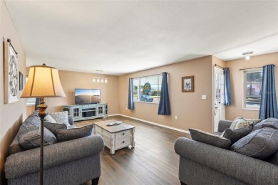 This well-kept 3 bedroom, 2 bath home in Sun City Center has on North Lakes Golf Course in Florida - for sale on GolfHomes.com, golf home, golf lot
