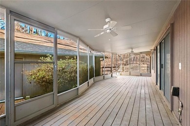 Seller credit up to $7,500. Welcome to 41 Buckingham Dr in Bella on Bella Vista - Metfield Golf Complex and Country Club in Arkansas - for sale on GolfHomes.com, golf home, golf lot