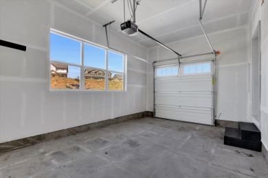 This beautifully designed 3 bed, 2 bath home offers style on Trailhead At Liberty Lake in Washington - for sale on GolfHomes.com, golf home, golf lot