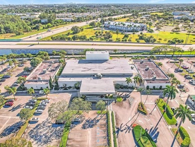 Step into elegance with this beautifully redesigned 2 bedroom on Wynmoor Golf Course in Florida - for sale on GolfHomes.com, golf home, golf lot