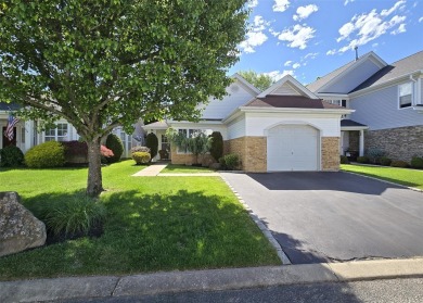 Birchwood at Spring Lake - Essex Model
2 Bedrooms | 2 Bathrooms on Birchwood at Spring Lake in New York - for sale on GolfHomes.com, golf home, golf lot