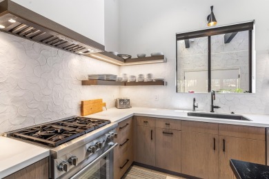 Home is available for lease (30 day minimum, mid July -October) on Desert Horizons Country Club in California - for sale on GolfHomes.com, golf home, golf lot