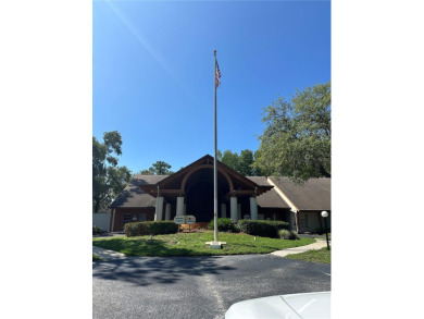 Welcome Home!  This charming 2 BR, 2 BA, 1 car garage is move-in on River Ridge Golf Club in Florida - for sale on GolfHomes.com, golf home, golf lot