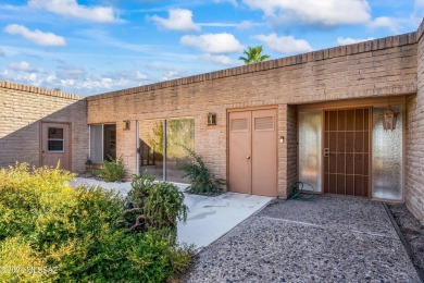 Welcome to your dream fixer upper in the prestigious Skyline on Skyline Country Club in Arizona - for sale on GolfHomes.com, golf home, golf lot