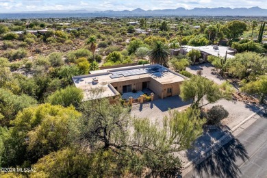 Welcome to your dream fixer upper in the prestigious Skyline on Skyline Country Club in Arizona - for sale on GolfHomes.com, golf home, golf lot