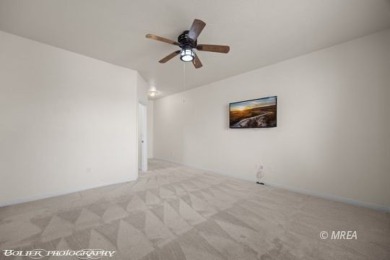 This charming townhome is nestled on the Coyote Willows golf on Coyote Willows Golf Club in Nevada - for sale on GolfHomes.com, golf home, golf lot