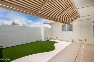 Charming single-level condo in the sought-after Sun City is now on Sun City Lakes West and East in Arizona - for sale on GolfHomes.com, golf home, golf lot