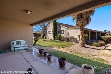 This charming townhome is nestled on the Coyote Willows golf on Coyote Willows Golf Club in Nevada - for sale on GolfHomes.com, golf home, golf lot