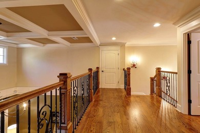 Stunning golf course home in the highly desirable Highlands on Highland Oaks Golf Course in Alabama - for sale on GolfHomes.com, golf home, golf lot