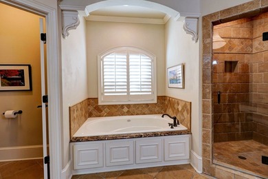 Stunning golf course home in the highly desirable Highlands on Highland Oaks Golf Course in Alabama - for sale on GolfHomes.com, golf home, golf lot