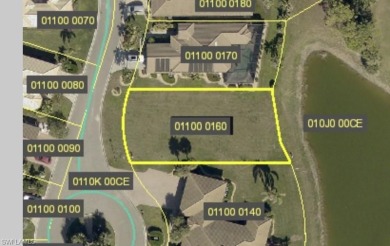 Excellent location! Cul-de-sac with lake and golf course view! on Hunters Ridge Country Club in Florida - for sale on GolfHomes.com, golf home, golf lot