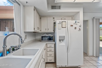 { SUN LAKES 55+ Adult Community } Refreshed home with new PAINT on Sun Lakes Country Club in Arizona - for sale on GolfHomes.com, golf home, golf lot