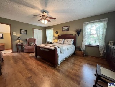 This Beautiful Salt Block 3-4 bedroom, 2.5 bath home in a on Hulman Links Golf Course in Indiana - for sale on GolfHomes.com, golf home, golf lot