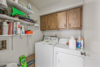{ SUN LAKES 55+ Adult Community } Refreshed home with new PAINT on Sun Lakes Country Club in Arizona - for sale on GolfHomes.com, golf home, golf lot