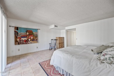 { SUN LAKES 55+ Adult Community } Refreshed home with new PAINT on Sun Lakes Country Club in Arizona - for sale on GolfHomes.com, golf home, golf lot