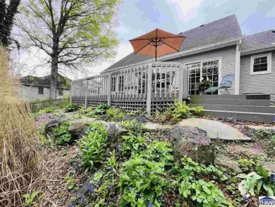 This Beautiful Salt Block 3-4 bedroom, 2.5 bath home in a on Hulman Links Golf Course in Indiana - for sale on GolfHomes.com, golf home, golf lot