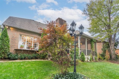 This stunning 4-bedroom, 3-bath home is the perfect blend of on CrossWinds Golf Course in Kentucky - for sale on GolfHomes.com, golf home, golf lot