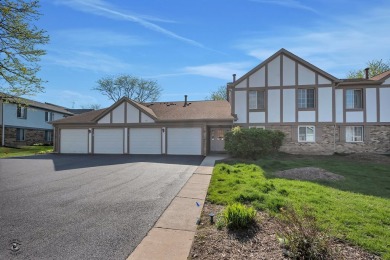 Your move-in ready 2nd floor, 2-bedroom, 2-bath condo is located on Green Meadows Golf Club in Illinois - for sale on GolfHomes.com, golf home, golf lot