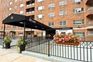 Bright and open 1,200 square foot corner apartment with golf on Scarsdale Golf Club in New York - for sale on GolfHomes.com, golf home, golf lot