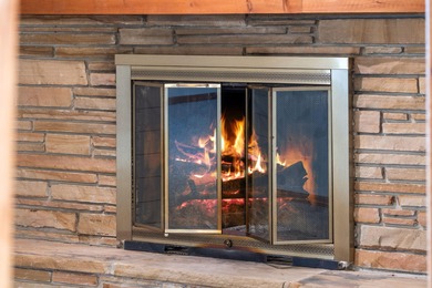 Spring has arrived & lake life is calling @ 132 Lakeshore Dr in on Kimberling City Golf Club in Missouri - for sale on GolfHomes.com, golf home, golf lot