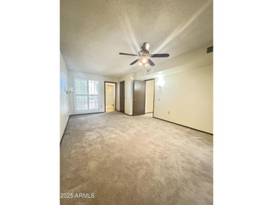 Welcome to this charming 2-bedroom, 2-bathroom home featuring a on Sun City-Willow Creek / Willow Brook  in Arizona - for sale on GolfHomes.com, golf home, golf lot