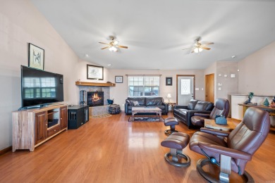 Don't miss this opportunity!! MOUNTAIN TOP HOME!  Ranch style on Diamondhead Golf and Country Club in Arkansas - for sale on GolfHomes.com, golf home, golf lot