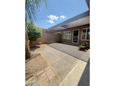 Welcome to this charming 2-bedroom, 2-bathroom home featuring a on Sun City-Willow Creek / Willow Brook  in Arizona - for sale on GolfHomes.com, golf home, golf lot