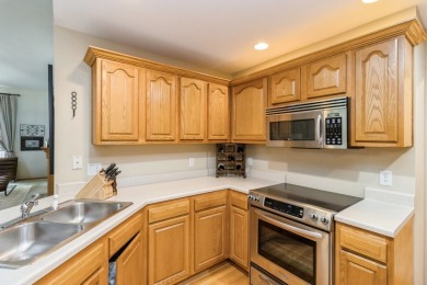 Discover your ideal townhome in Edgewater at Copper Creek in on Copper Creek Golf Course in Iowa - for sale on GolfHomes.com, golf home, golf lot