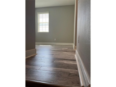 Seller is offering $10,000 towards closing cost with full price on Eagle Creek Golf Club in Florida - for sale on GolfHomes.com, golf home, golf lot