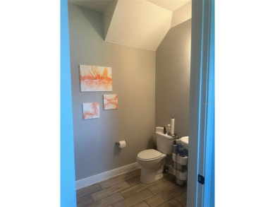 Seller is offering $10,000 towards closing cost with full price on Eagle Creek Golf Club in Florida - for sale on GolfHomes.com, golf home, golf lot