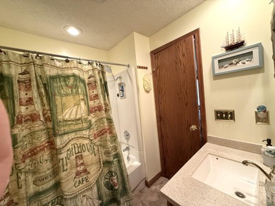 Enjoy easy low maintenance living in this charming 1 bedroom, 1 on Shangri La Golf Resort and Club in Oklahoma - for sale on GolfHomes.com, golf home, golf lot