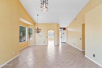 Located in the heart of Sun Lakes, this well-maintained home on Oakwood Golf Club  in Arizona - for sale on GolfHomes.com, golf home, golf lot