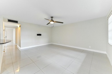 Beautifully remodeled 2BR,1st-floor condo in the sought-after on Kings Point Golf -Flanders Way in Florida - for sale on GolfHomes.com, golf home, golf lot