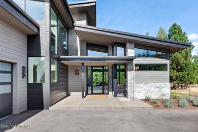 Estate 220 is a contemporary home located on E Lower Pasture on Gozzer Ranch Golf and Lake Club in Idaho - for sale on GolfHomes.com, golf home, golf lot