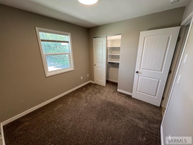 Tastefully updated move in ready 3 bedroom home on a 1 acre lot on Jefferson Hills Golf Course in Idaho - for sale on GolfHomes.com, golf home, golf lot