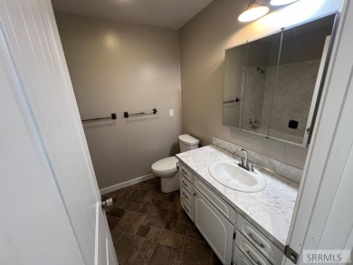 Tastefully updated move in ready 3 bedroom home on a 1 acre lot on Jefferson Hills Golf Course in Idaho - for sale on GolfHomes.com, golf home, golf lot