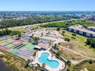 Pride of ownership shows in this well- kept MOVE-IN READY second on Kingsway Country Club in Florida - for sale on GolfHomes.com, golf home, golf lot