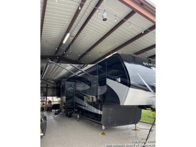 Update LAKE IS LOOKING SO MUCH BETTER, boat ramp 7 still needs on Canyon Lake Golf Club in Texas - for sale on GolfHomes.com, golf home, golf lot