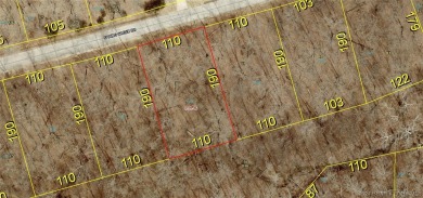 Great Building Lot in Champions Run. Wooded Lot and close to on The Club At Porto Cima in Missouri - for sale on GolfHomes.com, golf home, golf lot
