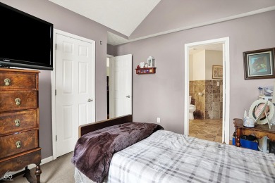 Don't miss this charming 3 bedroom, 2 bath home located directly on Old Oakland Golf Club in Indiana - for sale on GolfHomes.com, golf home, golf lot