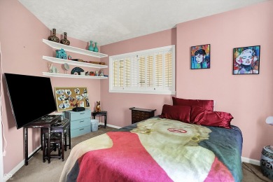 Don't miss this charming 3 bedroom, 2 bath home located directly on Old Oakland Golf Club in Indiana - for sale on GolfHomes.com, golf home, golf lot