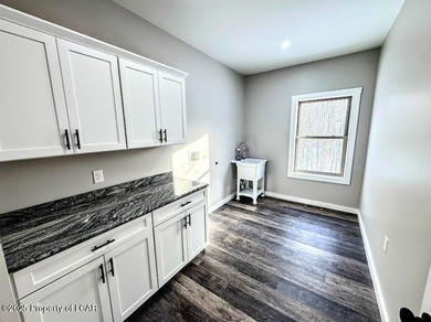 NEW CONSTRUCTION IN THE  GATED COMMUNITY OF EAGLE ROCK RESORT! on Eagle Rock Golf and Ski Resort in Pennsylvania - for sale on GolfHomes.com, golf home, golf lot